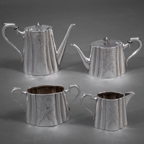 Conjunto de cafetera, tetera, lechera y azucarero en plata inglesa Deykin & Harrison(1895-1935)