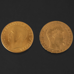 Conjunto de dos monedas de 22kt de Vittorio Emanuele III de 1923 y 20 francos de Napoleón III de 1854.