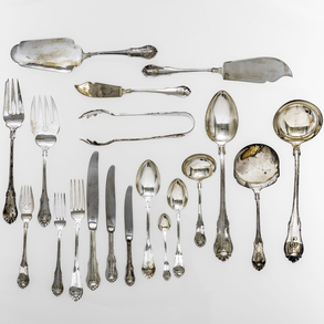 Important cutlery of 18 services in Spanish silver punched of the XX century.