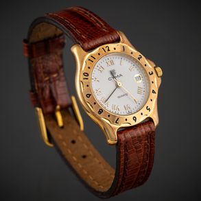 CYMA, Reloj de dama en oro amarillo de 18 kt.